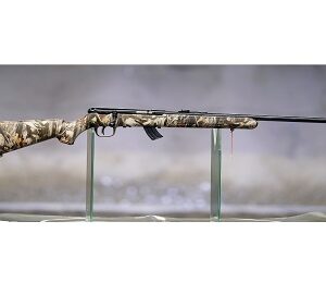 Rifle SAVAGE camo 22LR