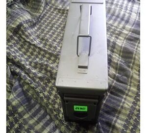 Caja metálica porta munición pequeña